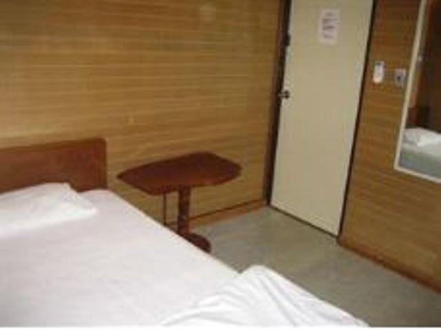 Yoshida Hotel Okinawa Ruang foto
